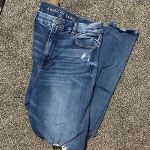 American Eagle Outfitters Women’s Curvy Super  Hi-Rise Jegging